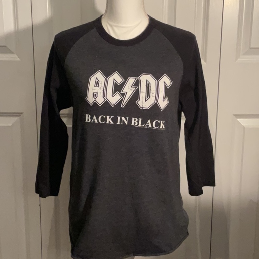 AC/DC Back in Black Long Sleeve Tee - Black